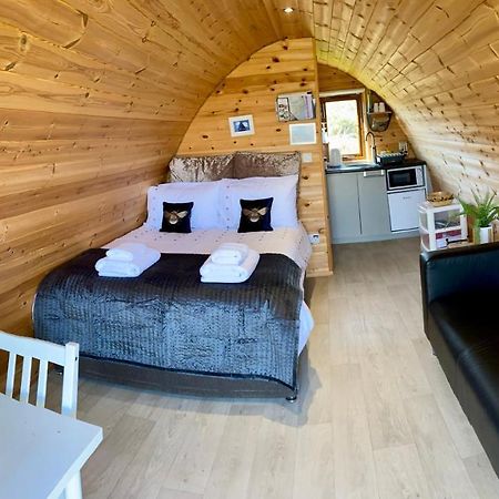Отель Earls View Maxi Pod Carna Экстерьер фото